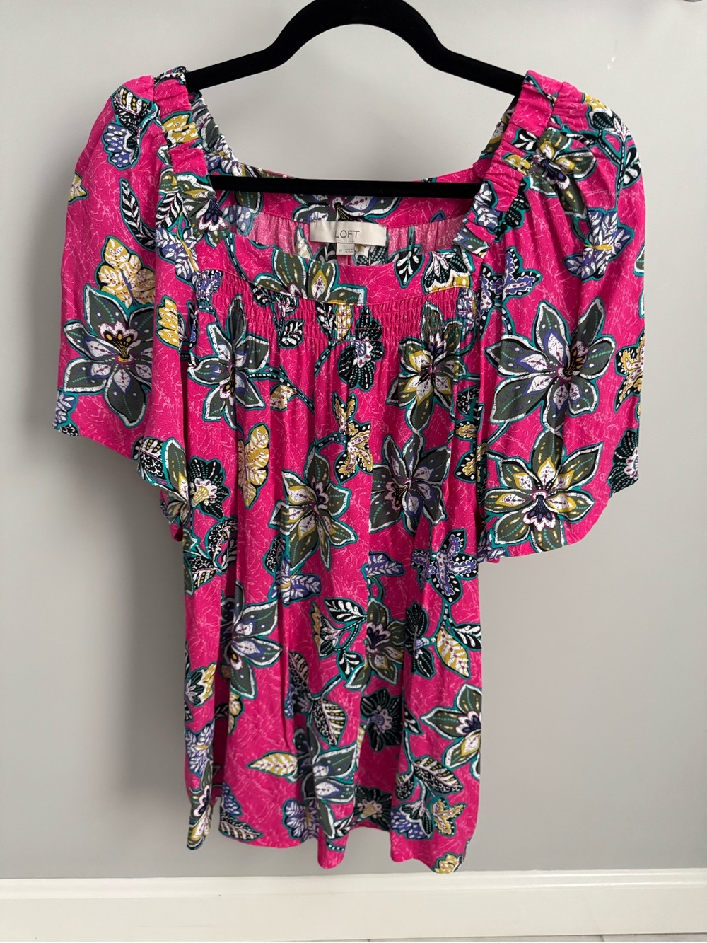 LOFT Pink Floral Women's Top
